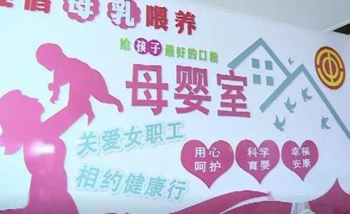 母婴社区驾到：与专业妈妈交流，趣味互动不停