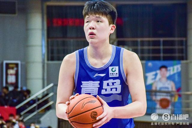 媒体人：2支NBL球队有意杨瀚森想把他培养成NBA首轮秀 被青岛拒绝